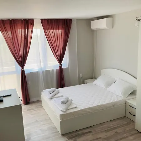 Vila Saint Anastasia Lozenec